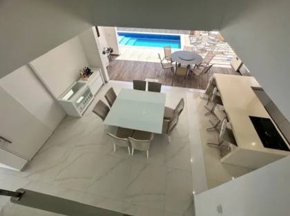Casa à venda, no Condomínio Sierra Home Resort no bairro Jardim Tavares em Campina Grande