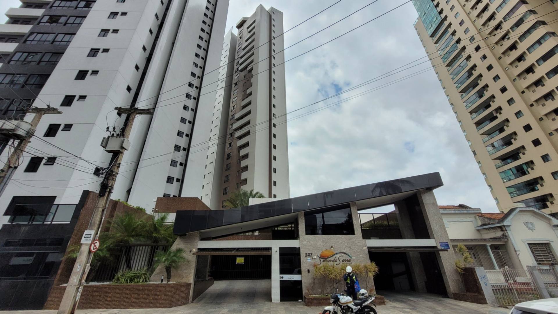 Cobertura à venda com 4 suítes no bairro Centro em Campina Grande