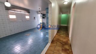 Casa residencial ou comercial para locação com 4 quartos, sendo 2 suítes no bairro Santo Antônio em Campina Grande
