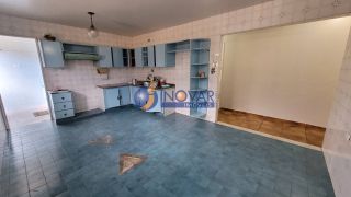 Casa residencial ou comercial para locação com 4 quartos, sendo 2 suítes no bairro Santo Antônio em Campina Grande