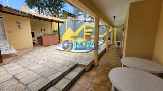 Casa residencial ou comercial para locação com 4 quartos, sendo 2 suítes no bairro Santo Antônio em Campina Grande