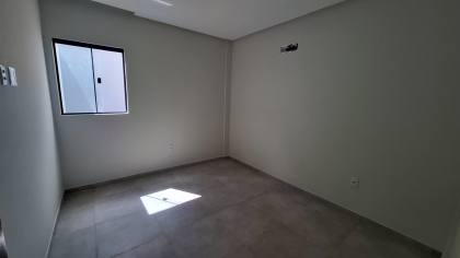 Casa à venda com 3 quartos, sendo 2 suítes no bairro Jardim Paulistano em Campina Grande