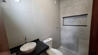 Casa à venda com 3 quartos, sendo 2 suítes no bairro Jardim Paulistano em Campina Grande
