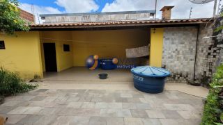 Casa à venda com 3 quartos, sendo 1 suíte, no bairro Jardim Paulistano em Campina Grande