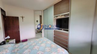 Casa à venda com 3 quartos, sendo 1 suíte, no bairro Jardim Paulistano em Campina Grande