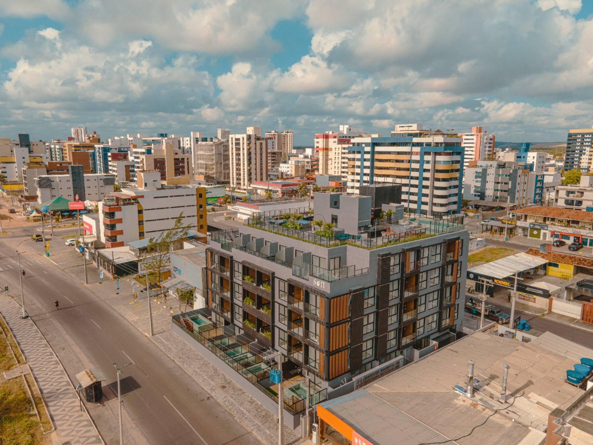 Flat mobiliado à venda no bairro Intermares em Cabedelo