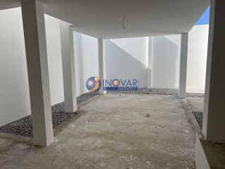 Casa à venda com 3 quartos, sendo 1 suíte, no bairro Alto Branco em Campina Grande