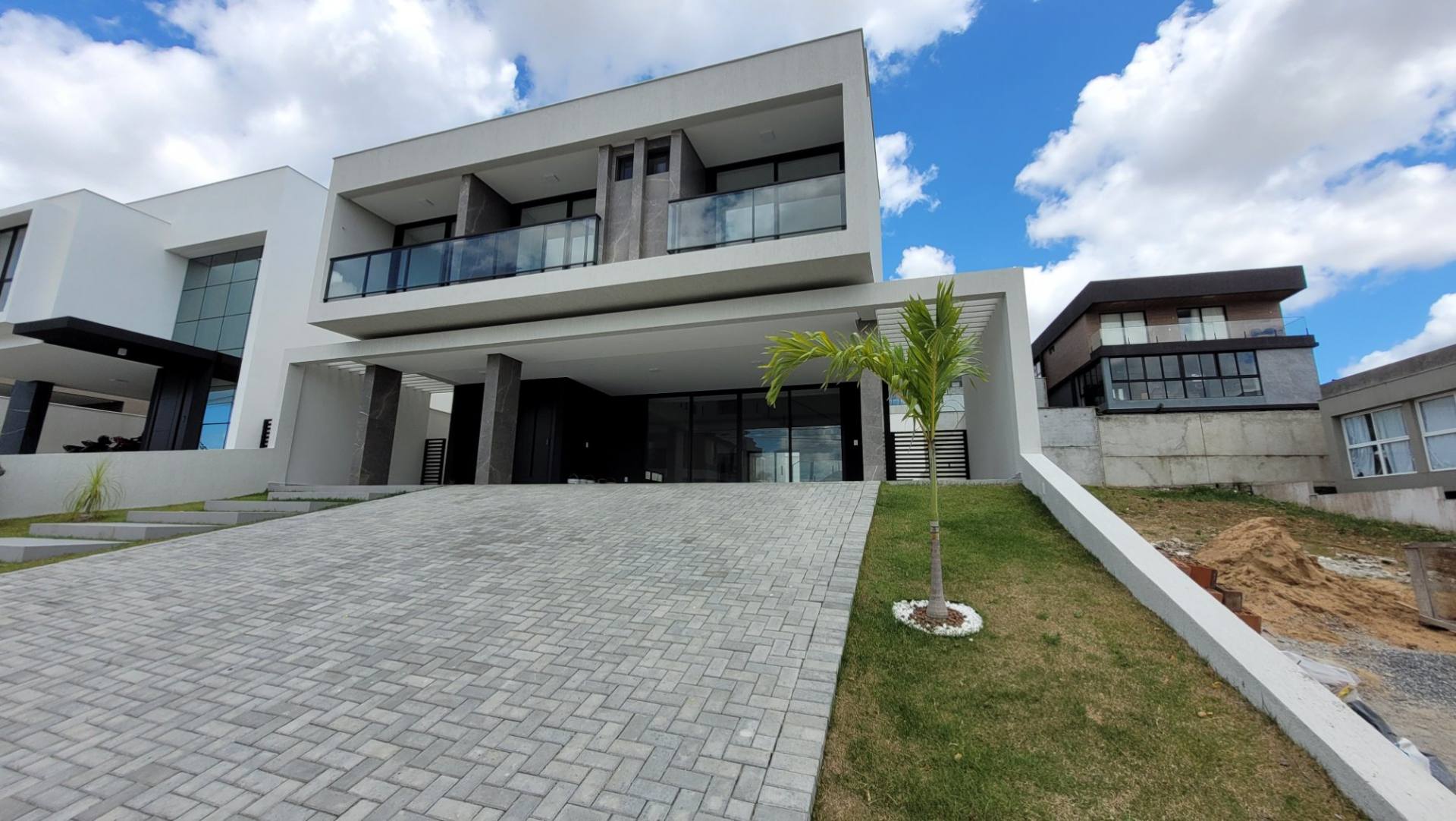 Casa à venda no condomínio Alphaville Campina Grande