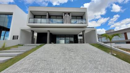 Casa à venda no condomínio Alphaville Campina Grande