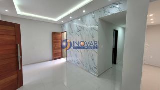 Casa à venda no bairro do Cruzeiro, em Campina Grande