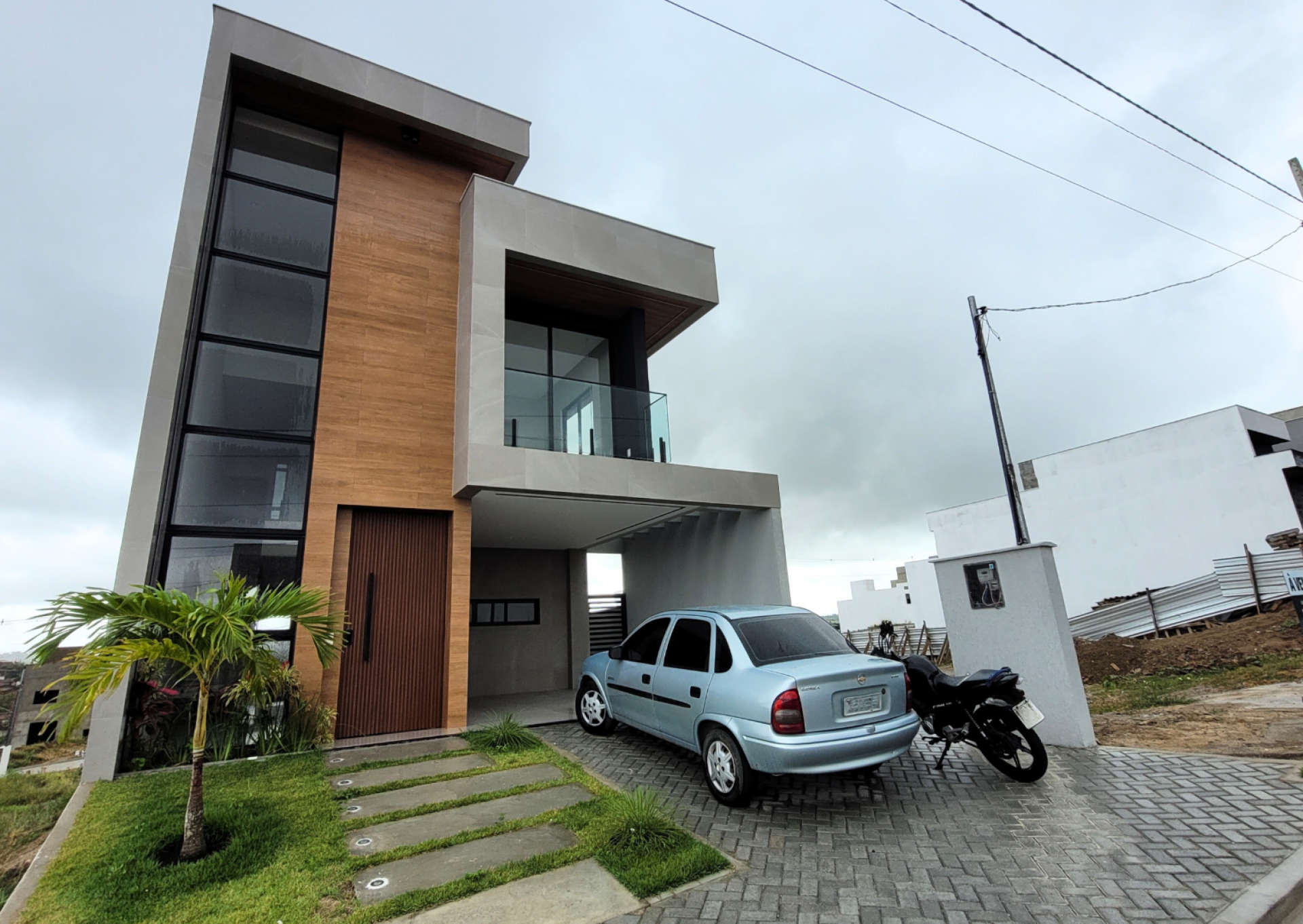 Casa Duplex à venda, no Condomínio Ecoville Residence, em Campina Grande