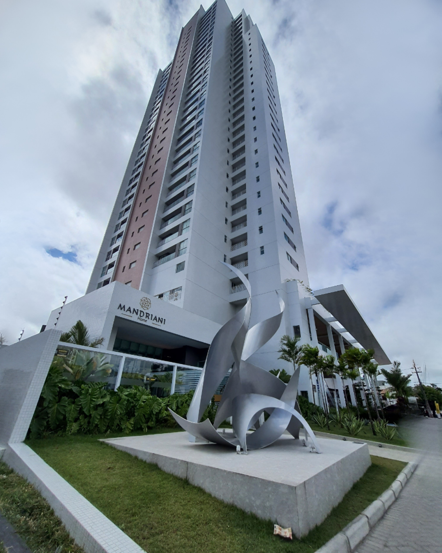 Apartamento para locação com 3 quartos, sendo 2 suítes no Mandriani Home & Business