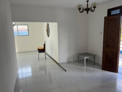Casa à venda com 2 quartos, sendo 01 suíte no bairro das Nações em Campina Grande
