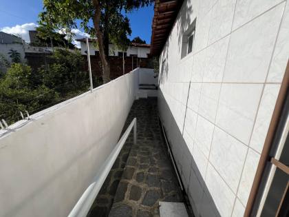 Casa à venda com 2 quartos, sendo 01 suíte no bairro das Nações em Campina Grande