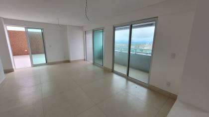 Apartamento à venda com 3 suítes e 3 varandas em frente ao Parque da Criança