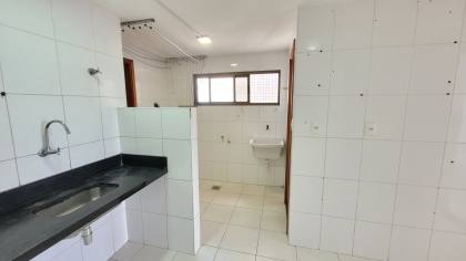 Apartamento para locação com 3 quartos, sendo 2 suítes no bairro Catolé em Campina Grande