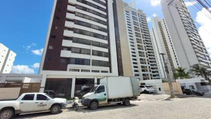 Apartamento para locação com 3 quartos, sendo 2 suítes no bairro Catolé em Campina Grande