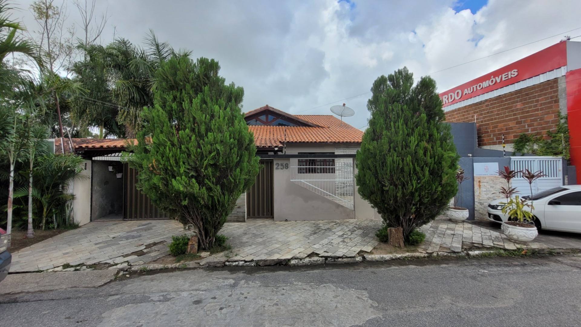 Casa à venda no bairro Alto Branco em Campina Grande