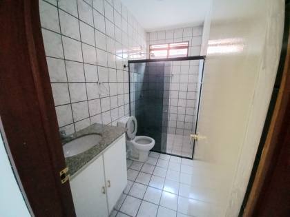 Casa para locação no bairro do Catolé, em Campina Grande