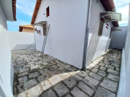 Casa para locação no bairro do Catolé, em Campina Grande