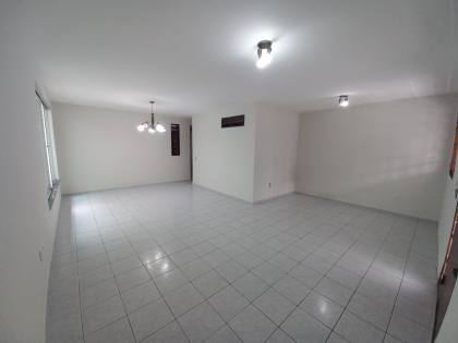 Casa para locação no bairro do Catolé, em Campina Grande