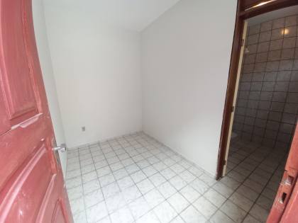 Casa para locação no bairro do Catolé, em Campina Grande