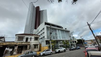 Apartamento para locação, com 03 suítes no Centro de Campina Grande