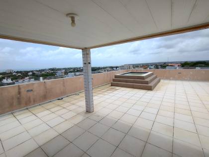 Apartamento á venda com 01 quarto em Carapibus, Litoral Sul da Paraíba