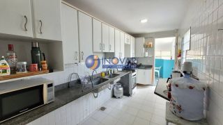Casa à venda com 4 quartos, sendo 1 suíte, no bairro Alto Branco em Campina Grande