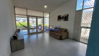 Casa à venda com 4 quartos, sendo 1 suíte, no bairro Alto Branco em Campina Grande