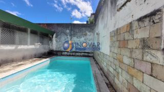 Casa à venda com 4 quartos, sendo 1 suíte, no bairro Alto Branco em Campina Grande