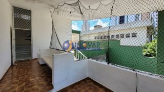 Casa à venda com 4 quartos, sendo 1 suíte, no bairro Alto Branco em Campina Grande