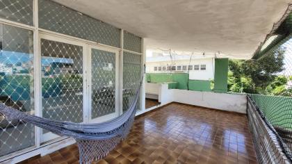 Casa à venda com 4 quartos, sendo 1 suíte, no bairro Alto Branco em Campina Grande