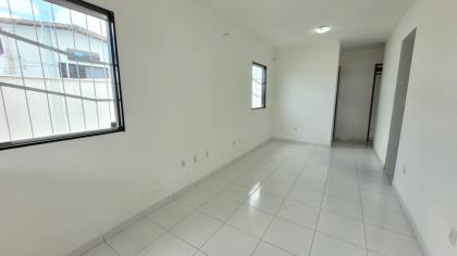 Casa à venda no Distrito Industrial, próximo ao Amigão, em Campina Grande