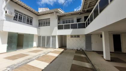 Casa comercial para locação com 9 quartos 7 suítes no bairro Prata em Campina Grande