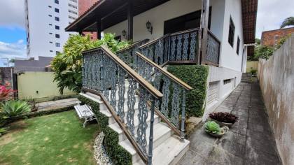 Casa à venda com 3 quartos, sendo 1 suíte no bairro Prata em Campina Grande