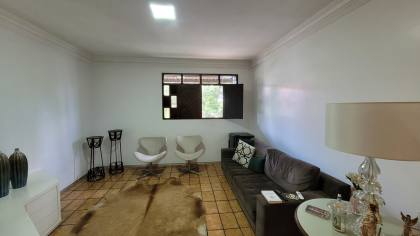Casa à venda com 3 quartos, sendo 1 suíte no bairro Prata em Campina Grande