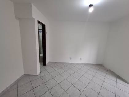 Apartamento para locação com 3 quartos, sendo 01 suíte, no Centro de Campina Grande