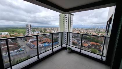 Apartamento à venda com 3 quartos, sendo 2 suítes no bairro Jardim Tavares em Campina Grande