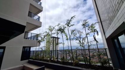 Apartamento à venda com 3 quartos, sendo 2 suítes no bairro Jardim Tavares em Campina Grande