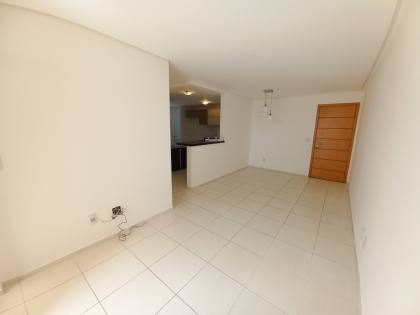 Apartamento para locação com 3 quartos, sendo 1 suíte no bairro Jardim Paulistano em Campina Grande