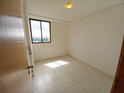Apartamento para locação com 3 quartos, sendo 1 suíte no bairro Jardim Paulistano em Campina Grande