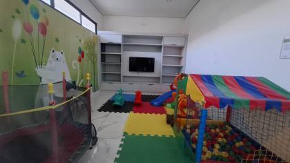 Apartamento MOBILIADO para locação com 2 quartos, sendo 1 suíte no bairro Itararé em Campina Grande