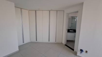 Apartamento para locação com 3 quartos, sendo 2 suítes no bairro Alto Branco em Campina Grande