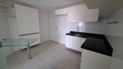 Apartamento para locação com 3 quartos, sendo 2 suítes no bairro Alto Branco em Campina Grande