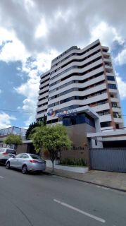 Apartamento  à venda com 3 quartos, sendo 2 suítes no bairro Jardim Tavares em Campina Grande