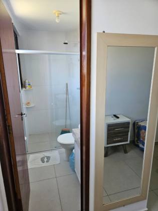 Apartamento à venda PORTEIRA FECHADA, com 02 quartos, sendo 01 suíte, no bairro de Intermares, Cabedelo
