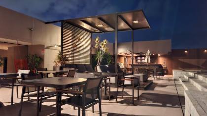 Cobertura à venda - PORTEIRA FECHADA - com 2 quartos, sendo 1 suíte no bairro Tambaú em João Pessoa