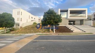 Lote / Terreno de Condomínio à venda no Condomínio Alphaville em Campina Grande