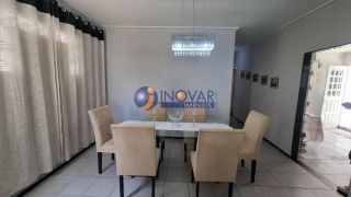 Casa à venda com 3 quartos, sendo 1 suíte no bairro Mirante em Campina Grande